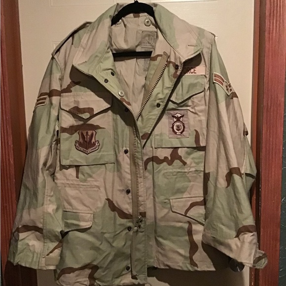 Field Jacket US Military Issue Three Tone Desert Camouflage - Picture 13 of 16